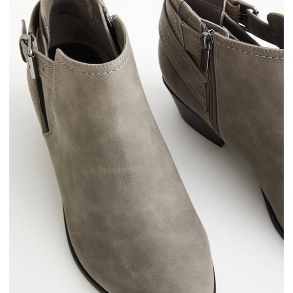 Torrid‎ grey buckle ankle bootie - Picture 2 of 12